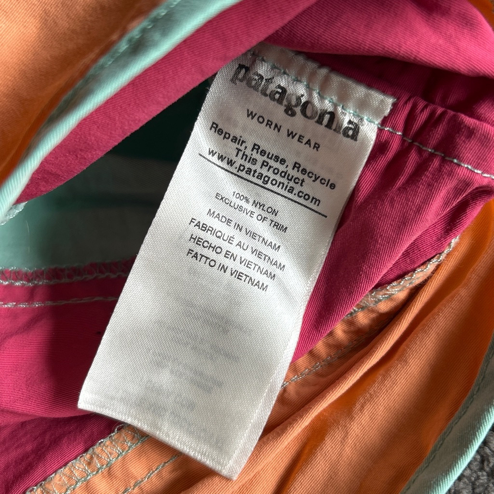 Girls Patagonia and Columbia Shorts 3T/5T - Picture 8 of 16
